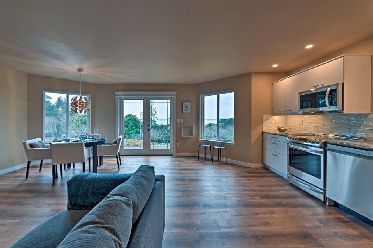 Airy Home Near Anacortes With San Juan De Fuca Views Zewnętrze zdjęcie