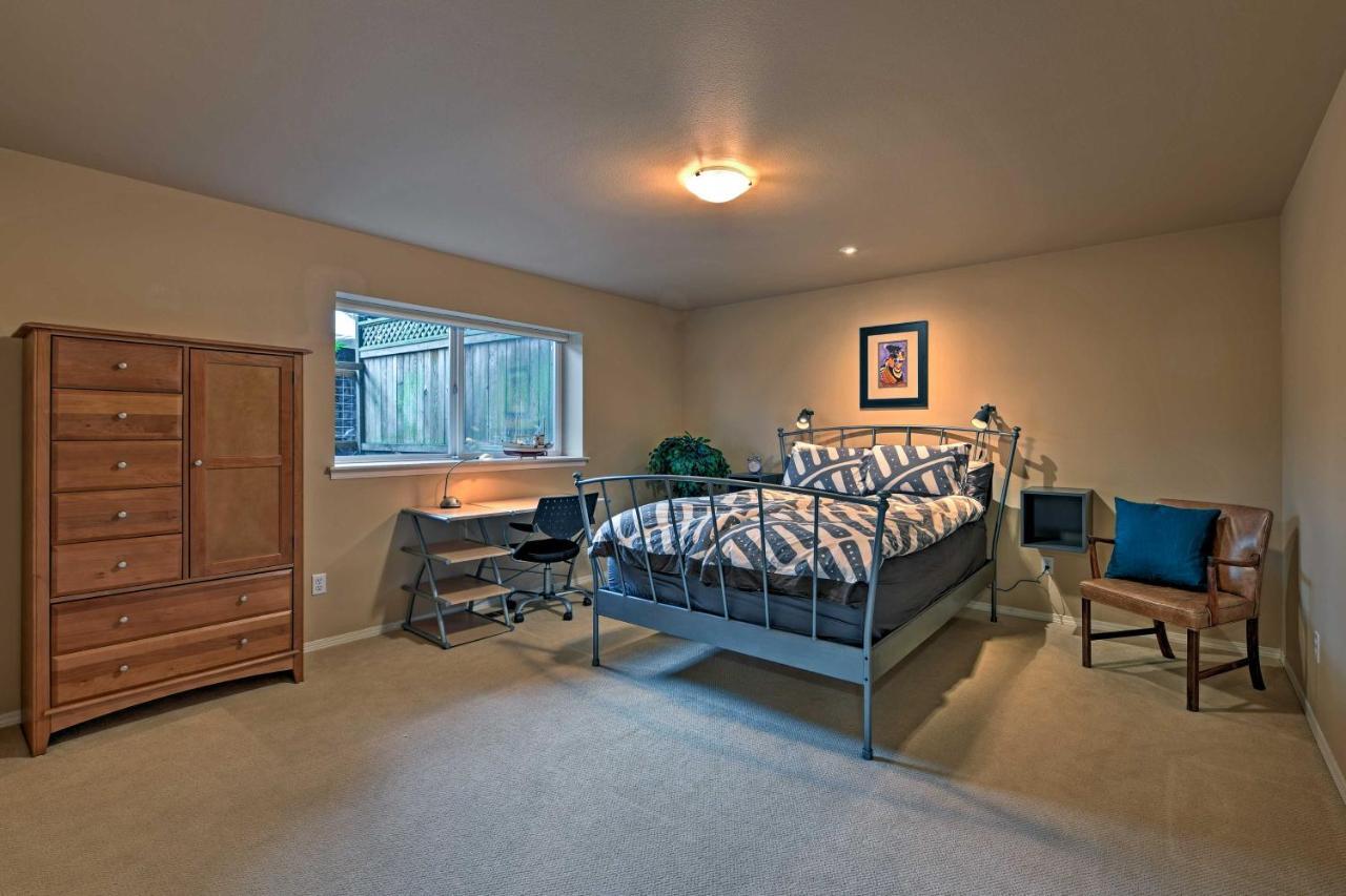 Airy Home Near Anacortes With San Juan De Fuca Views Zewnętrze zdjęcie