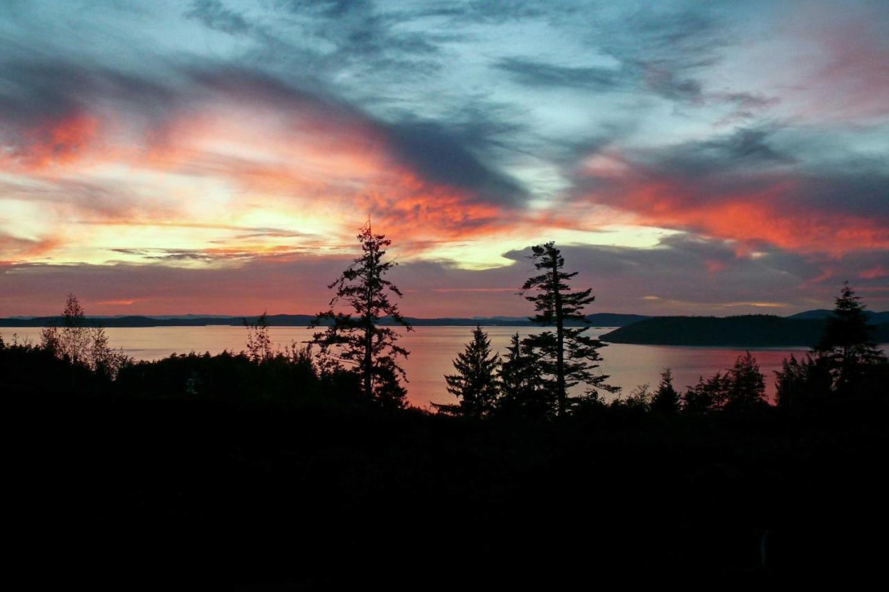 Airy Home Near Anacortes With San Juan De Fuca Views Zewnętrze zdjęcie